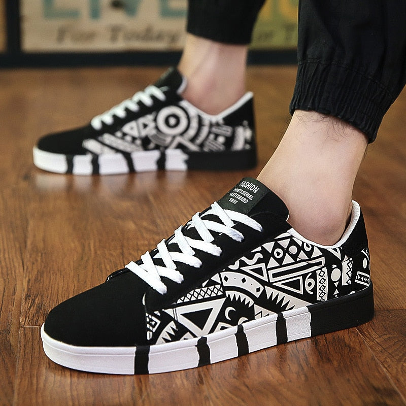 Summer Autumn Men Shoes Fashion Graffiti Men&#39;s Sneaker Lightweight Mens Casual Shoes Low Top Breathable Black Male Canvas Shoes