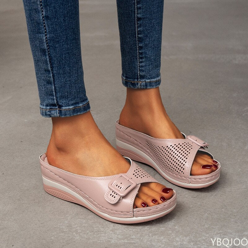 Women Slippers 2022 Summer Platform Wedge Sandals Women Outdoor Casual Beach Shoes Women Closed Toe Flat Slippers Plus Size 43