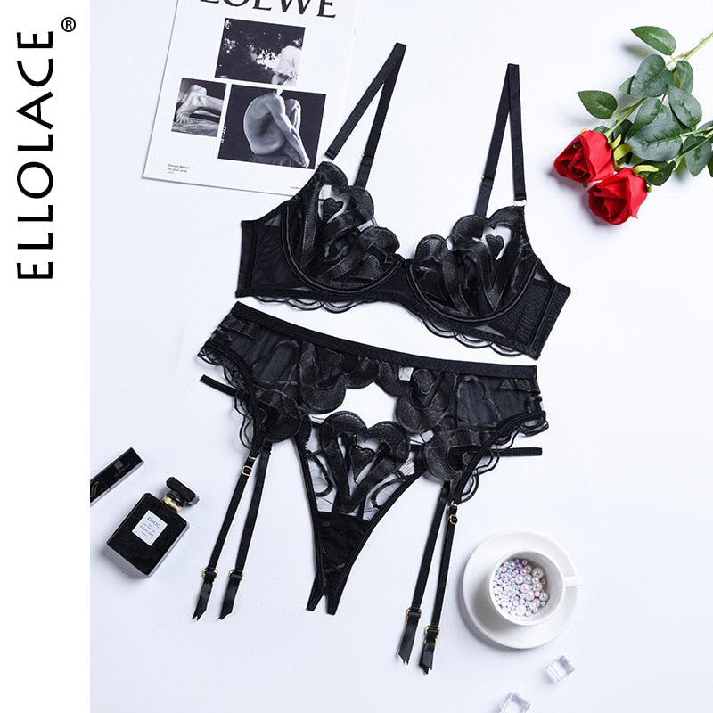 Ellolace Sexy Lace Bra And Panty Set Back With Embroidery Transparent Womens  Underwear For Erotic And Beautiful Moments 230505 From Kong003, $10.66